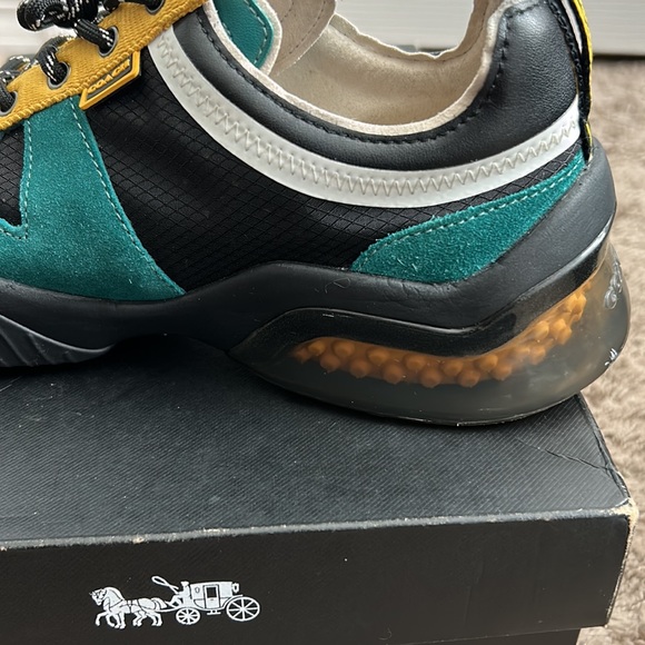 Coach brand my favorite - Picture 3 of 4